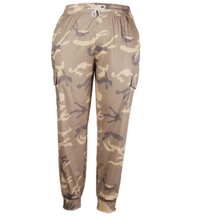 Load image into Gallery viewer, Army Green Camouflage Pants In plus-size
