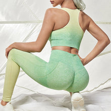 Load image into Gallery viewer, Ombré  Yoga Seamless Quick-Drying Breathable Outfit
